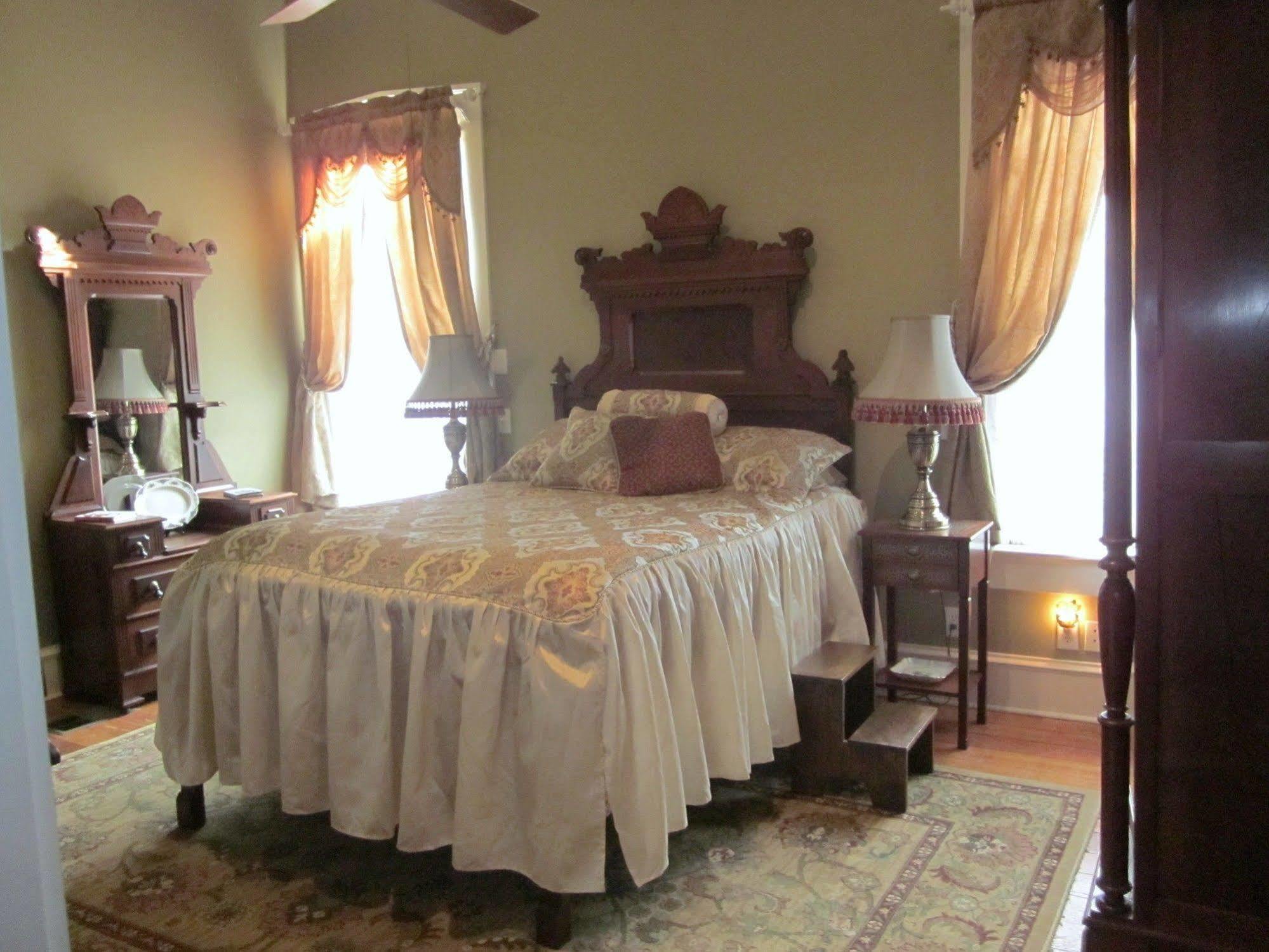 Baer House Inn Vicksburg Εξωτερικό φωτογραφία